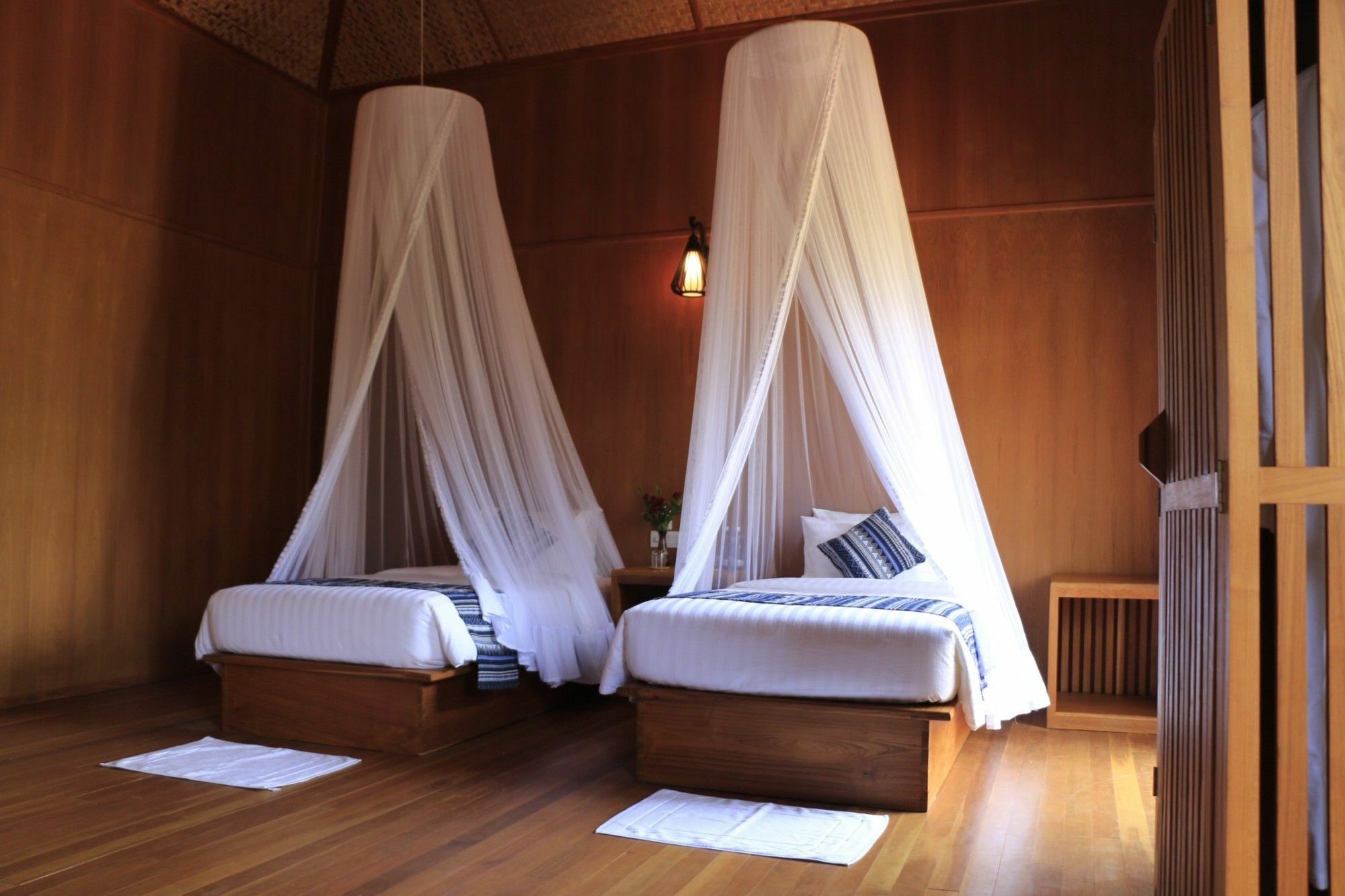 Blue Vanda Lodge Nyaung Shwe Exterior foto